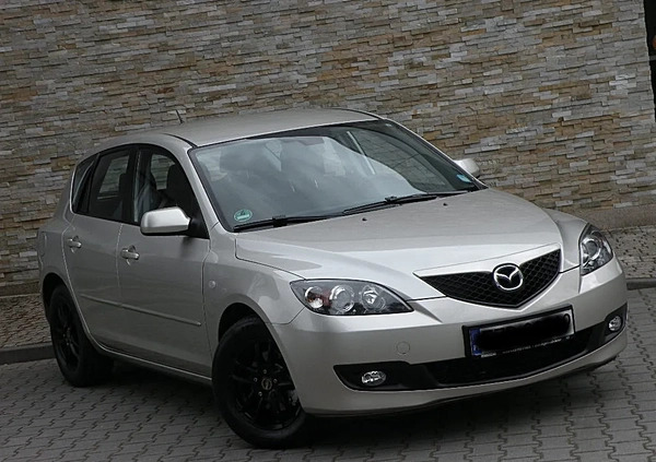 Mazda 3 cena 13800 przebieg: 144300, rok produkcji 2007 z Kępno małe 529